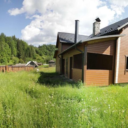 Ozdoba Villa Verkhovijna Eksteriør bilde